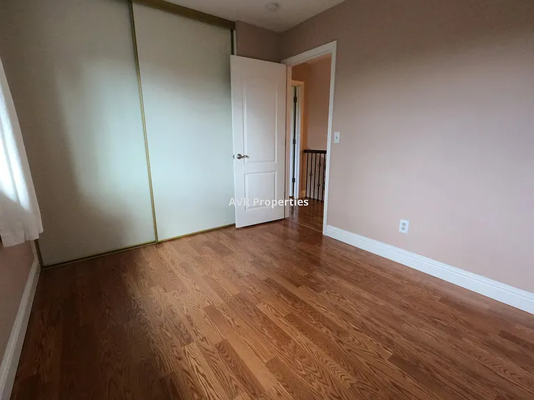 1337 Morning Glory Cir — Photo 12