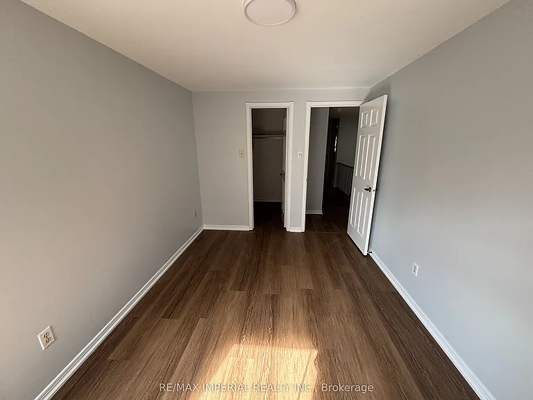 98 McMorran Cres — Photo 20