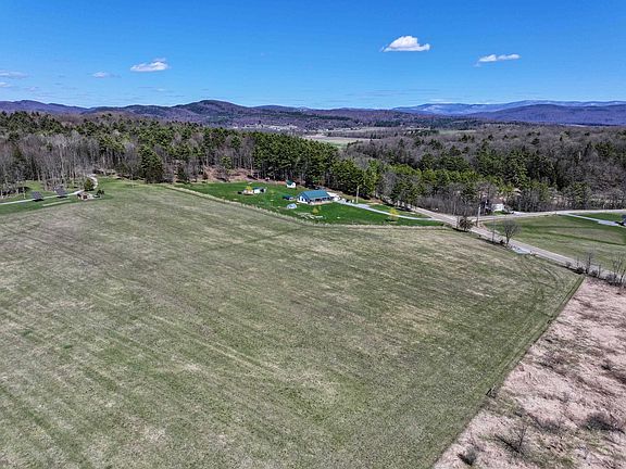 2nd image of 1349 Lime Kiln Road