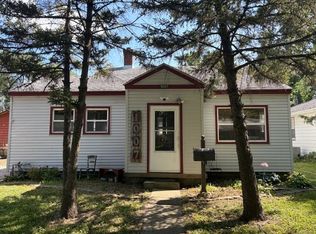 1007 W Tremont St, Champaign, IL 61821
