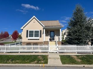 605 Holliday Hills Dr, Hollidaysburg, PA 16648