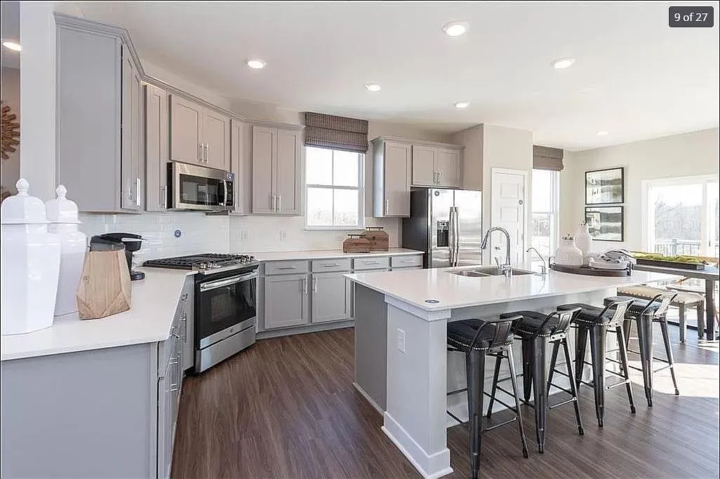 7089 Equality Blvd — Photo 4