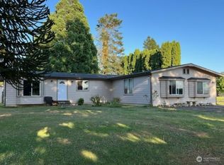 592 N Military Rd, Winlock, WA 98596