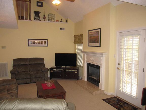 5th image of 3008 Ginnbrooke Ln