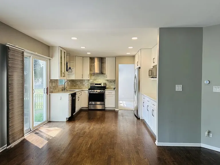 7681 Mendocino Dr — Photo 16