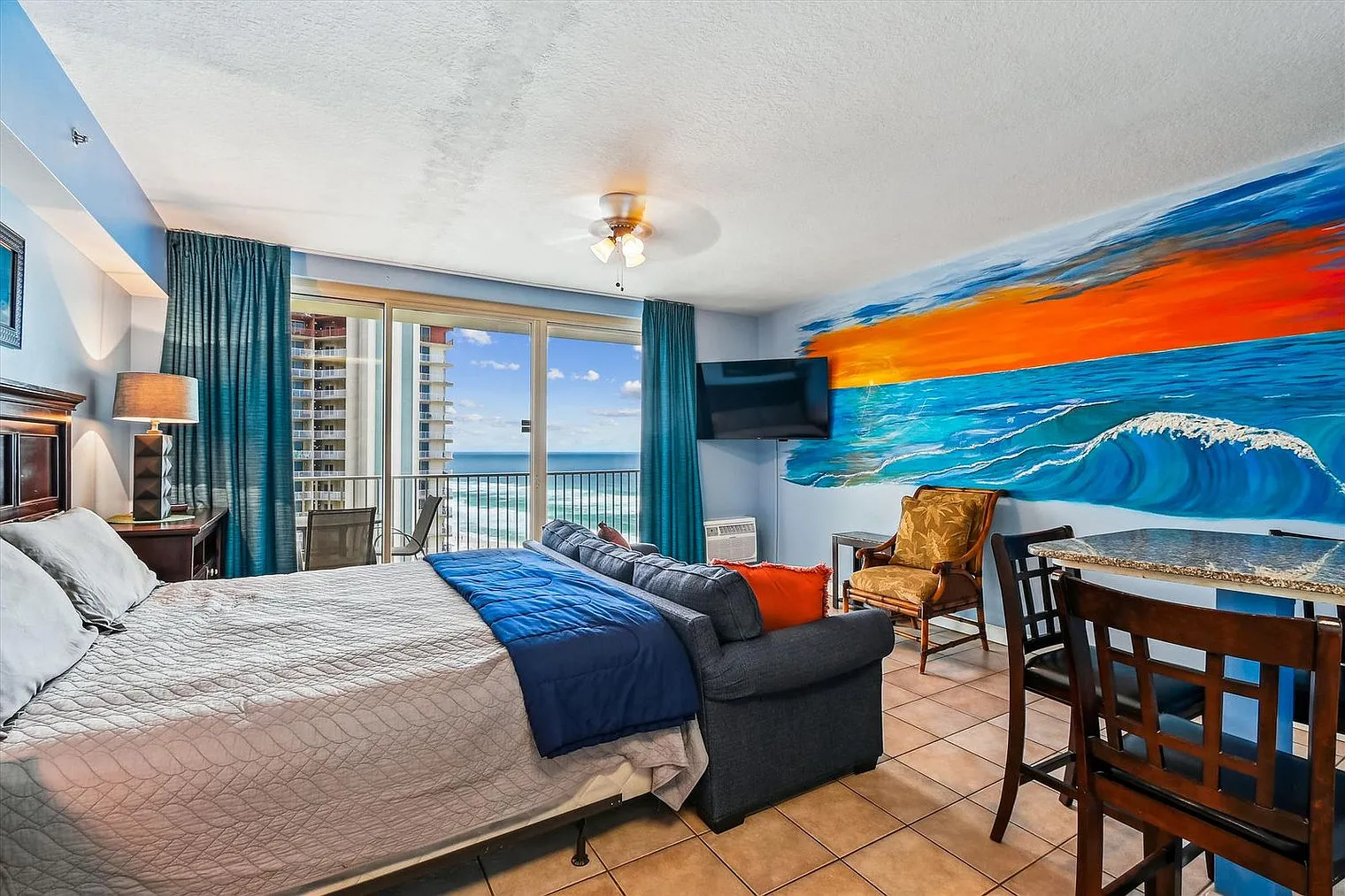 1 bed, 1.0 bath, 495 sqft, $2,429 — Photo 1