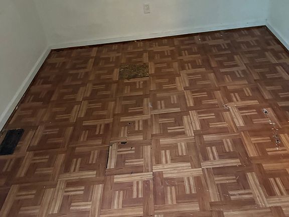5th image of 2812 Amherst Ridge Way