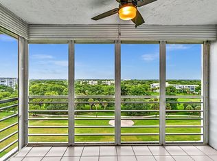 575 Oaks Ln APT 1004, Pompano Beach, FL 33069