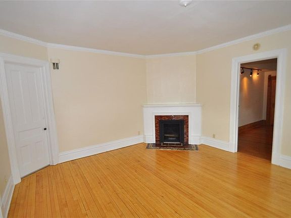 4th image of 37 Perrin St