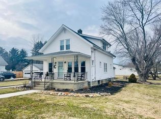 812 W North St, Hebron, OH 43025