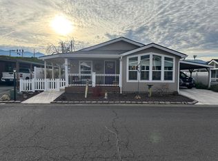 333 Mountain View Dr #70, Talent, OR 97540