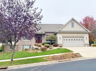 1606 Blue Ridge Trl, Waunakee, WI 53597