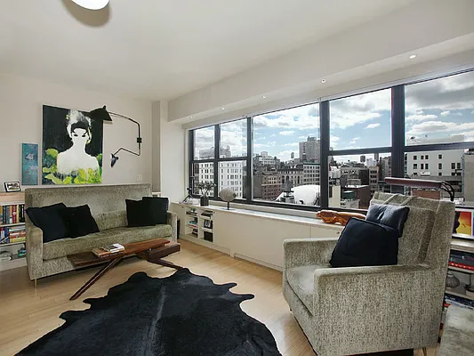 Sold by Sotheby's International Realty | media 20