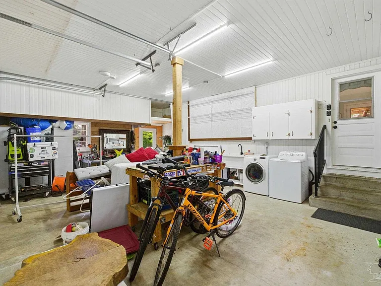 730 Nagel Dr — Photo 29