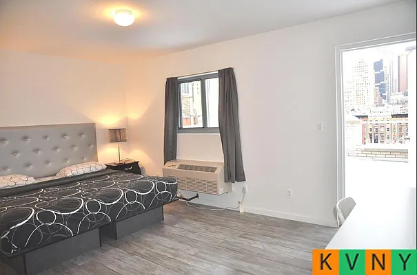 Rented by KVNY Soho | media 50