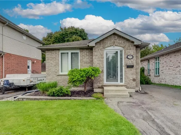 30 Teeple St, Woodstock, ON N4S 3Y7