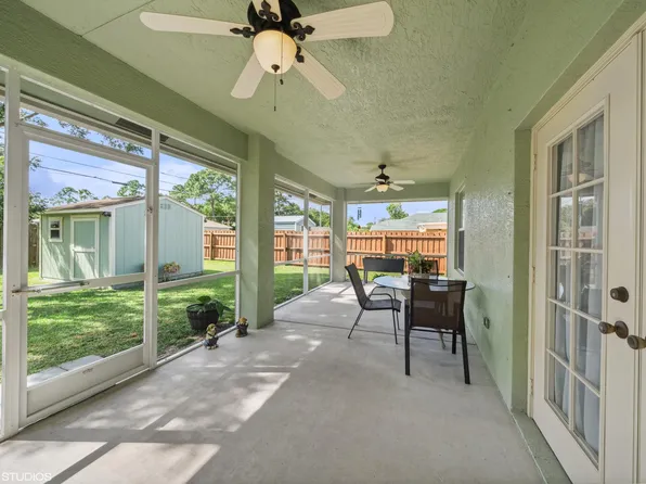 1732 SW Effland Avenue, Port St Lucie, FL 34953