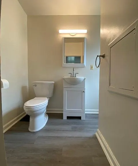 320 N Adams St #2 — Photo 12