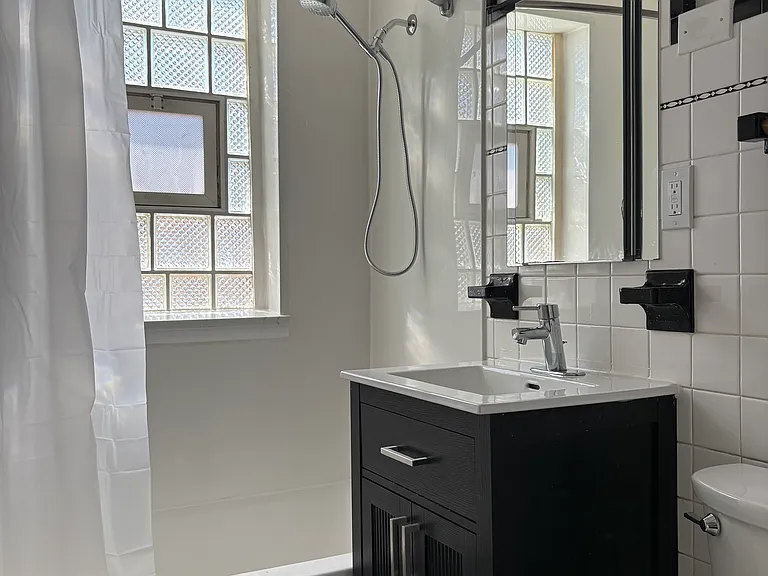 4946 N Menard Ave #2 — Photo 16