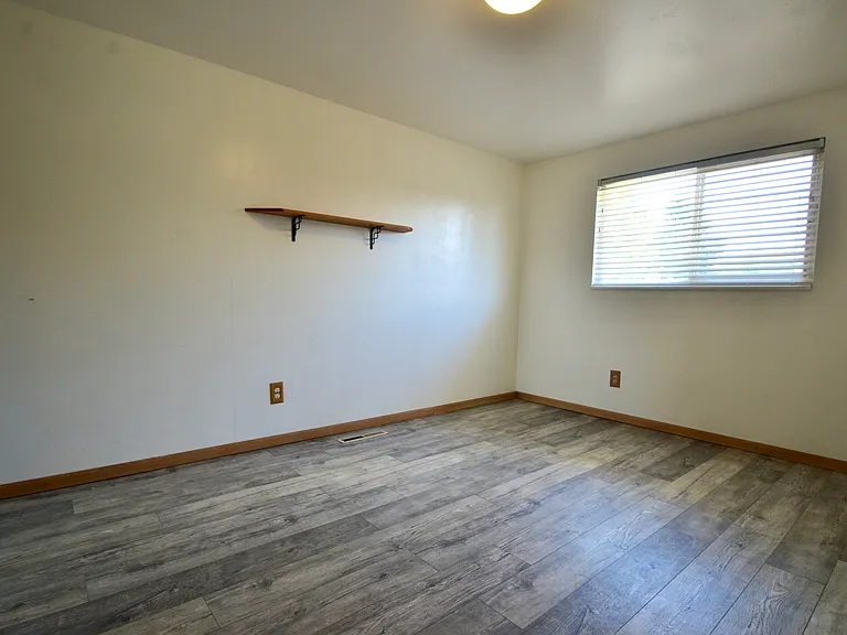 3004 Mission St — Photo 17