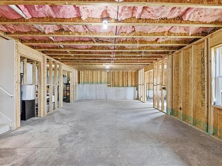 3939 Alderstone Dr — Photo 57