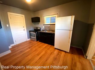 1608 Grandview Ave APT 1, Braddock, PA 15104