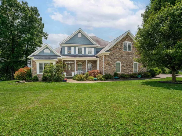 45 Garden Ln, Morgantown, WV 26501