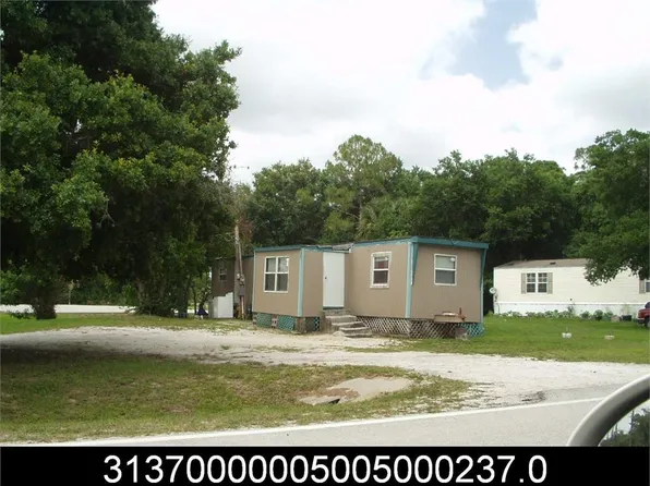 1048 E Grant Ave, Fellsmere, FL 32948