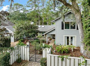 20 Gunnery Ln, Hilton Head Island, SC 29928