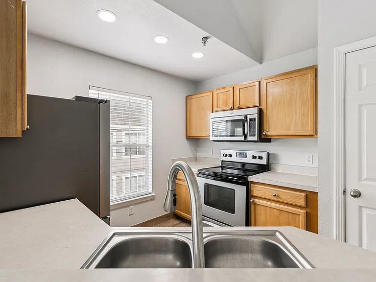 9141 Lee Vista Blvd #307 — Photo 5