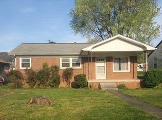 366 Linden Ave, Buena Vista, VA 24416