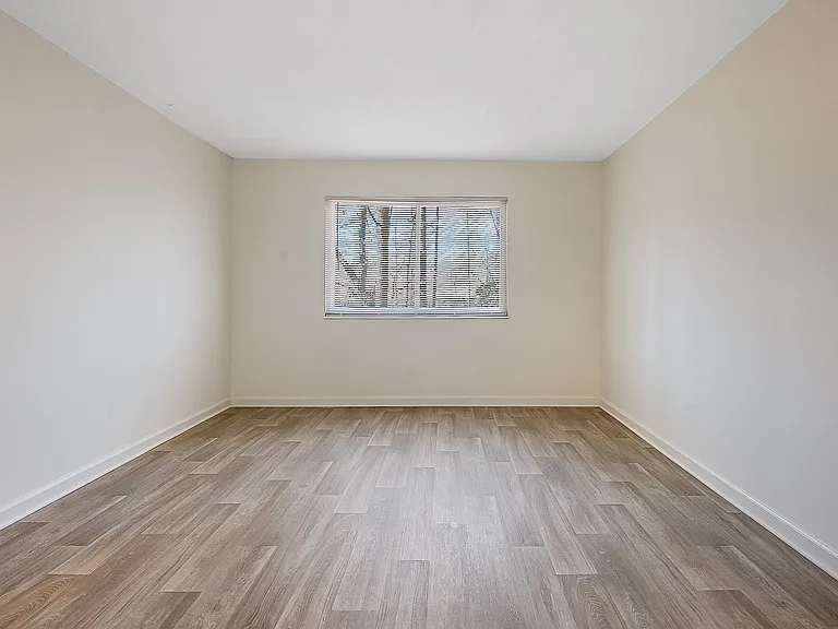 Enclave at North Point — Photo 96