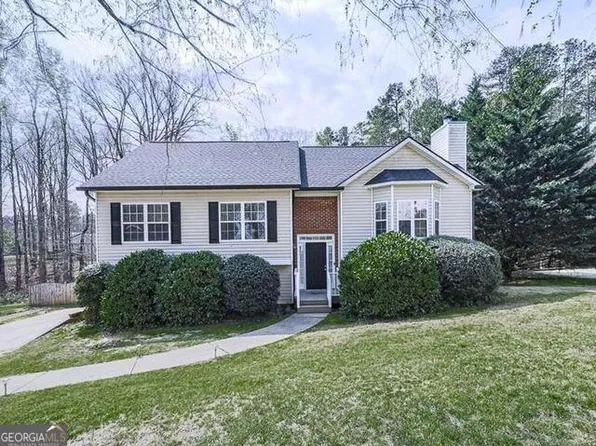244 Stonehenge Dr, Dallas, GA 30157