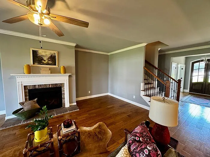 235 Idle Creek Dr — Photo 16