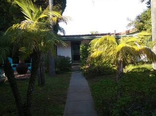 1050 Crest Dr, Encinitas, CA 92024