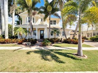 703 Islebay Dr, Apollo Beach, FL 33572