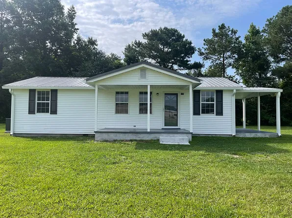 125 Oliver Cooper Rd, Richlands, NC 28574