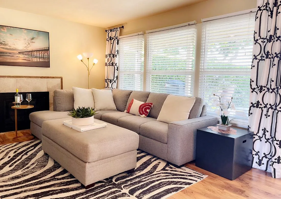 4 bed, 1534 sqft, $5,200 — Photo 1