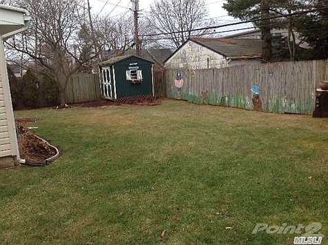 5th image of 52 Knoll Ln