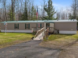 2929 E Mullett Lake Rd, Indian River, MI 49749