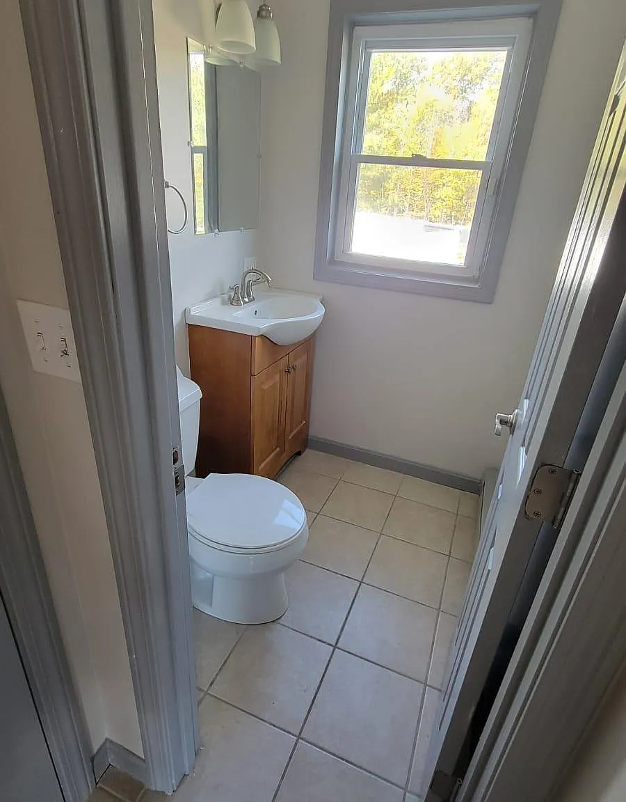 3 bed, 2.5 bath, 1700 sqft, $2,650 — Photo 3