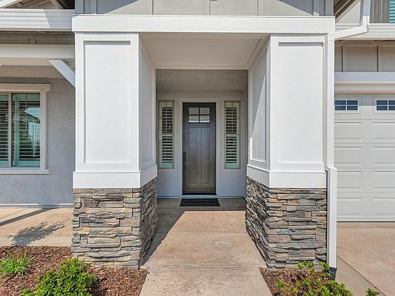 4th image of 2017 Arbor Ridge Dr