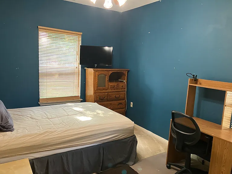 Master bed room 3