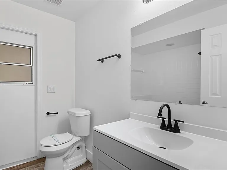 205 Red Maple Dr — Photo 8