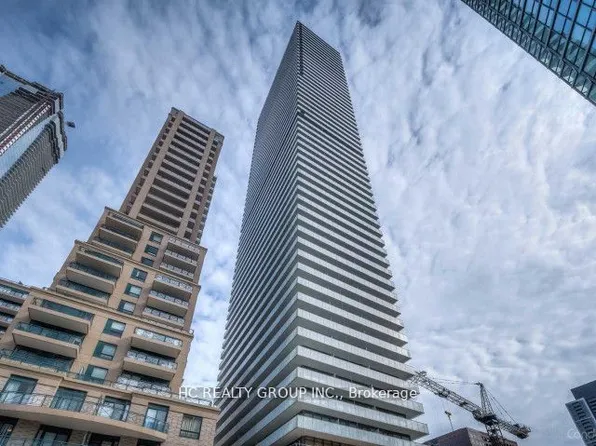 42 Charles St E #509, Toronto, ON M4Y 0B7