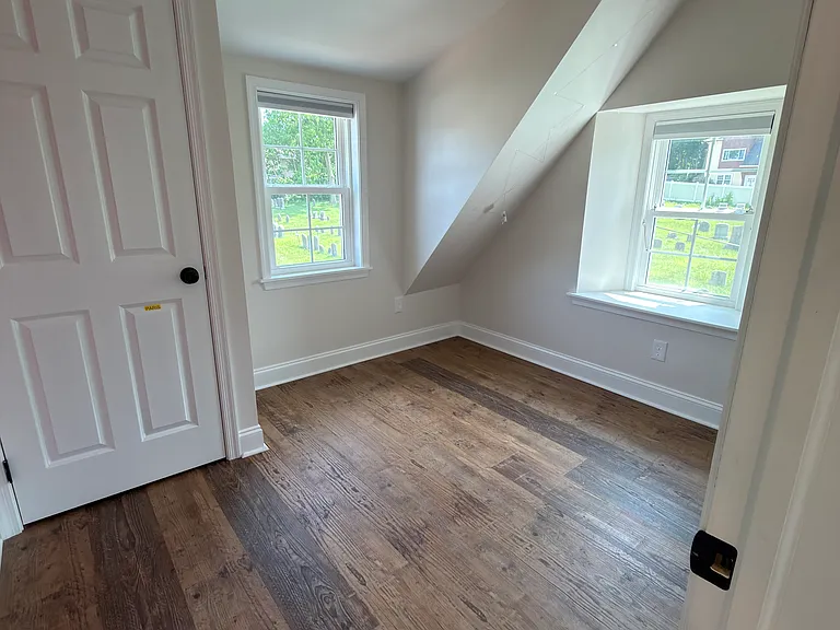 306 W Wayne Ave — Photo 12