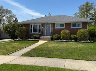 1204 N Ashbel Ave, Berkeley, IL 60163