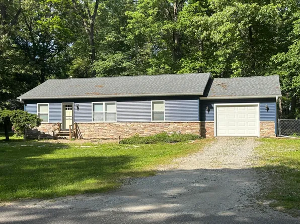 2367 W Dogwood Dr, Union Mills, IN 46382