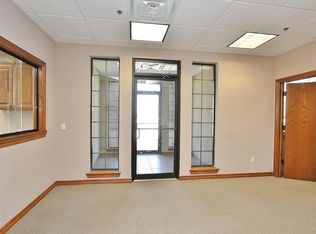 1707 Professional Cir, Yukon, OK 73099