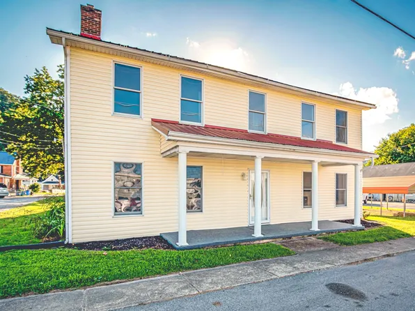 194 Front St, Vanceburg, KY 41179